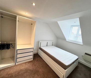 2 bedroom apartment to rent - Photo 6