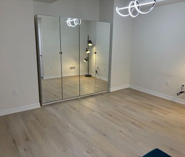 For Lease - 1351 Queens Plate Road, Oakville, Ontario - Photo 1