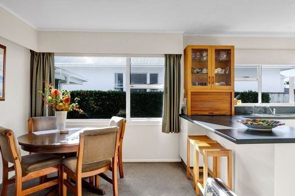 96 Argyle Street,Hawera - Photo 1