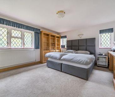 Holmdene Avenue Mill Hill NW7 - Photo 5