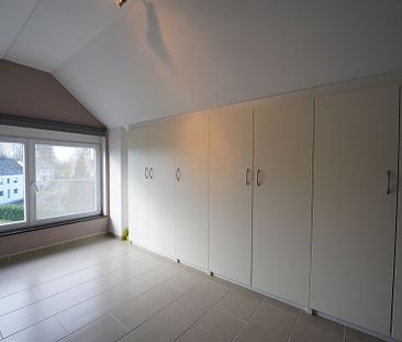 - 2 bedrooms - Photo 3