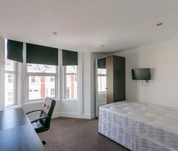 6 bedroom maisonette to rent - Photo 5