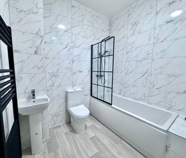 Knowsley Street, Bolton BL1 - Photo 1