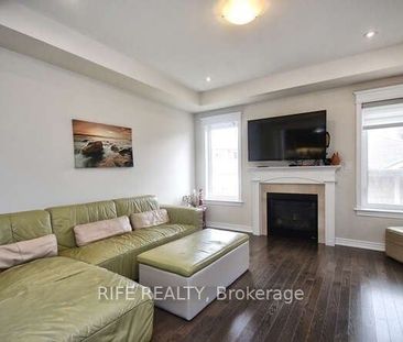 Detached Home For Lease | N8143974 - Photo 5