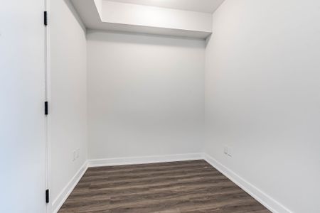 For Lease - 4130 Parkside Village Drive Unit# 3302, Mississauga, Ontario - Photo 4