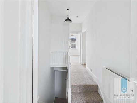 Summerlays Place, Bath, BA2 - Photo 4