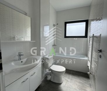 TOTUL NOU!Casa individuala,4 camere,3 BAI,TERASA,GARAJ,zona - Fotografie 5