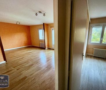 Location Appartement 3 pièces 73m² ST ASTIER 24110 - Photo 2