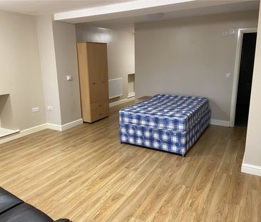 Dover Place, - Photo 3