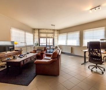 Appartement te huur - Foto 1