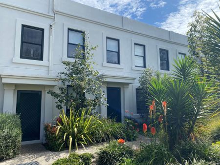 “Set in the Heart of Carlton North” - Photo 3