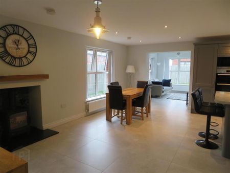 77 Beechcroft, Dollingstown, BT66 7GL - Photo 5
