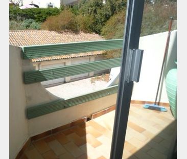 Location Appartement P2 En duplex Marseillan - Photo 2