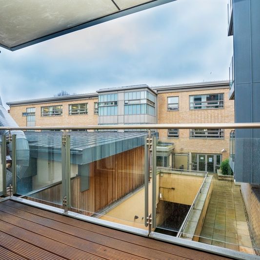 Shelbourne Court, Shelbourne Road, Ballsbridge, Dublin 4, D04 EN88 - Photo 1