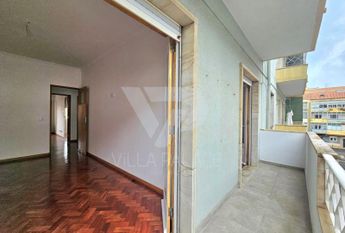 Apartamento T3 em Lisboa