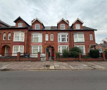 4 bedroom terraced house to rent - Photo 6