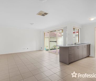 Stunning 3-Bedroom Villa in Nollamara - Photo 4