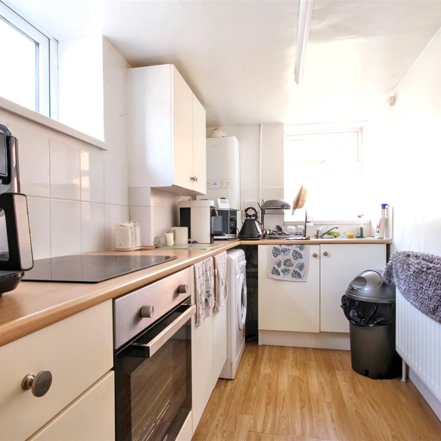 1 Bedroom Flat / Apartment to let - Photo 1