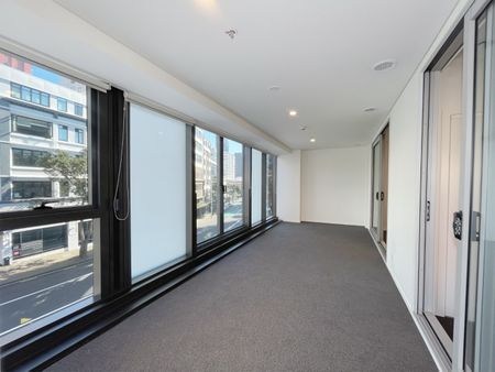 Newly renovated spacious ONE BEDROOM with Bonus Living - Photo 4