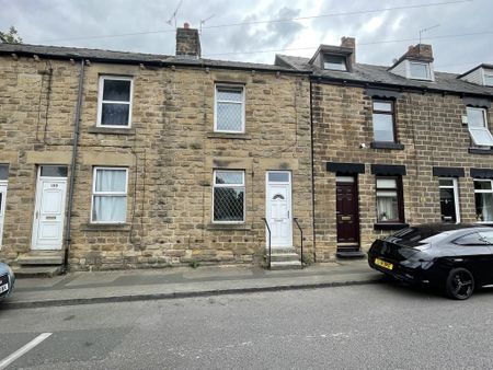 2 bedroom terraced house to rent - Photo 2