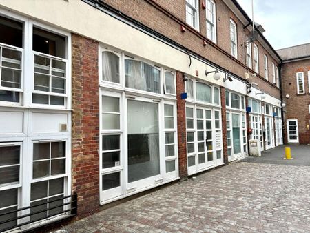 Studio to rent - Photo 3