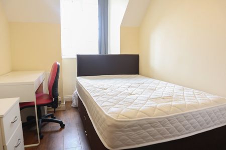 4 Bed Flat, Victoria Avenue, LE2 - Photo 5