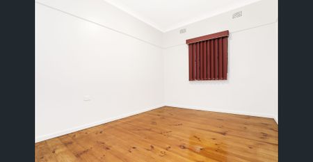 2 Bedroom Home in Peaceful Location ! - Photo 4