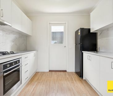 1/6A Burrowes street - Photo 2