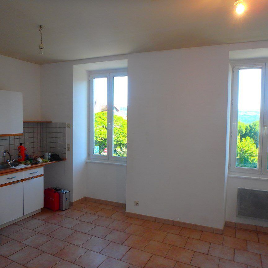 Location Appartement 2 pièces 37m² JOYEUSE 07260 - Photo 1