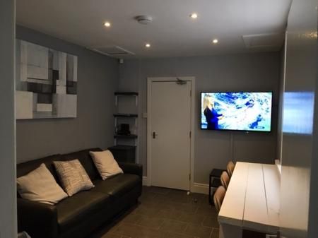 Whitby Avenue, Fallowfield, Manchester, M14 - Photo 3