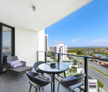 Fully Furnished, 1 Bedroom Apartment, 500m Walk to the Beach - Photo 6