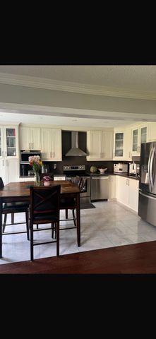 For Lease - 35 Springview Drive, Brampton, Ontario - Photo 2