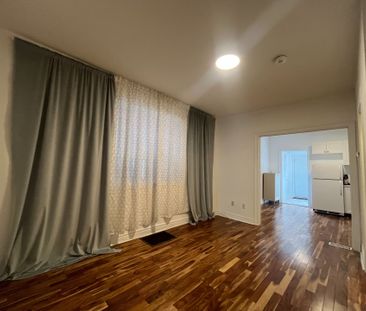 For Lease - 91 Dovercourt Road Unit# Main, Toronto, Ontario - Photo 1