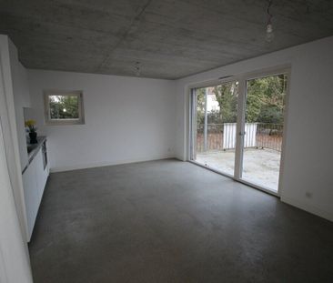 BEAUTIFUL 2.5-ROOM APARTMENT - Photo 2