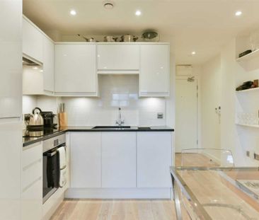 Novellus Court, Epsom - Photo 6