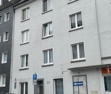 Helle 2-Zimmer-Wohnung mit Balkon und Einbauküche - Photo 1