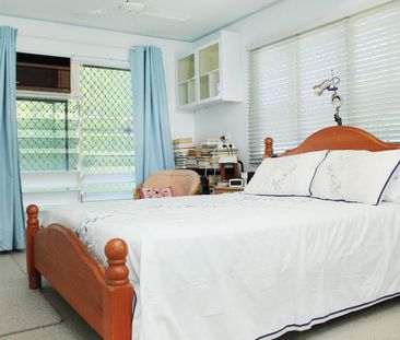 High-set Family Home - Photo 3