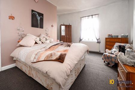 2 bedroom terraced house to rent - Photo 3