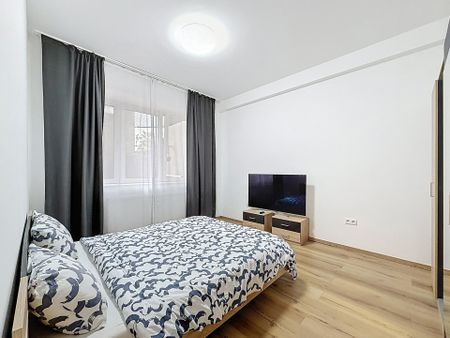 Flat - for rent - Photo 2