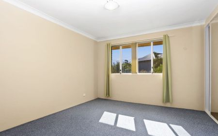 Townhouse in Picton&excl; - Photo 2