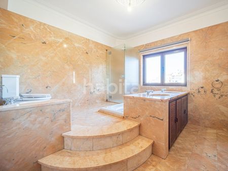 Apartamento T5 em Lisboa - Photo 5