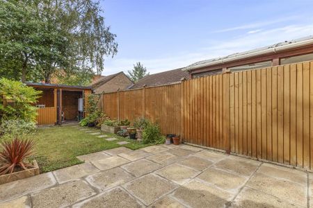 2 bedroom terraced house to rent - Photo 5