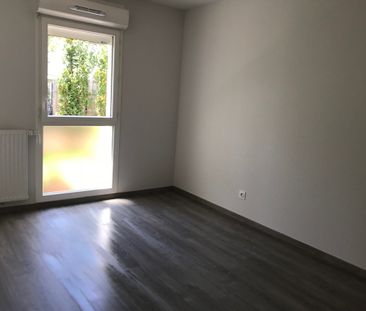 Location Appartement 2 pièces 39m² - Photo 4