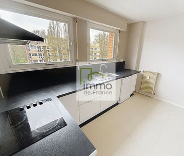 Location Appartement 3 pièces 76m² - Photo 3