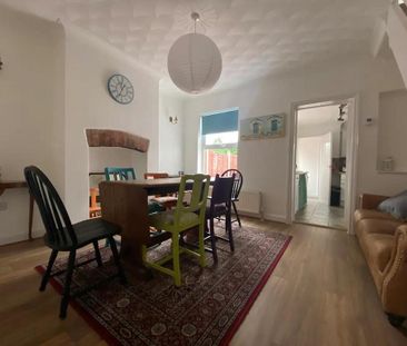 4 bedroom house to rent - Photo 4