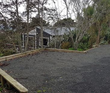 Charming 3BR Home in Serene Paremoremo - Photo 6