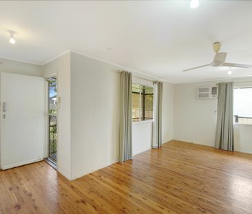 3 Bedroom Family Home! - Photo 2