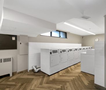 Spruce Gardens - Photo 5