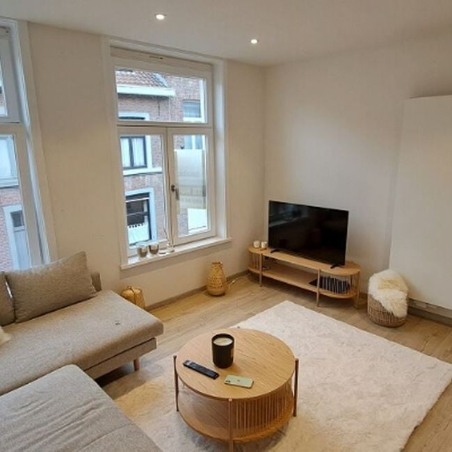 Duplex te huur in Brugge voor € 750 met 1 slaapkamer - Photo 1