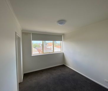 12 / 39-45 Grosvenor St, Balaclava - Photo 4